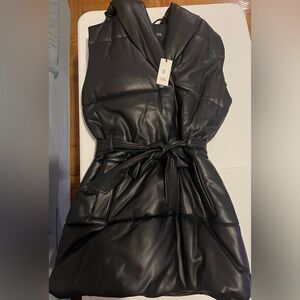 River Island Women's Black Puffer Vest